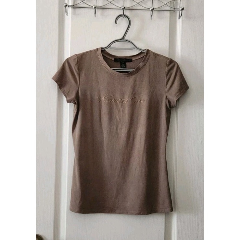 Kenneth Cole Womens Crew Neck Short Sleeve T-Shirt  Brown studded‎ logo Size XS